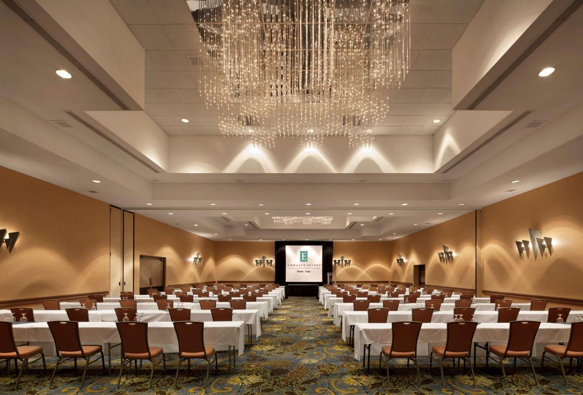 Embassy Suites By Hilton Phoenix Tempe Exterior foto